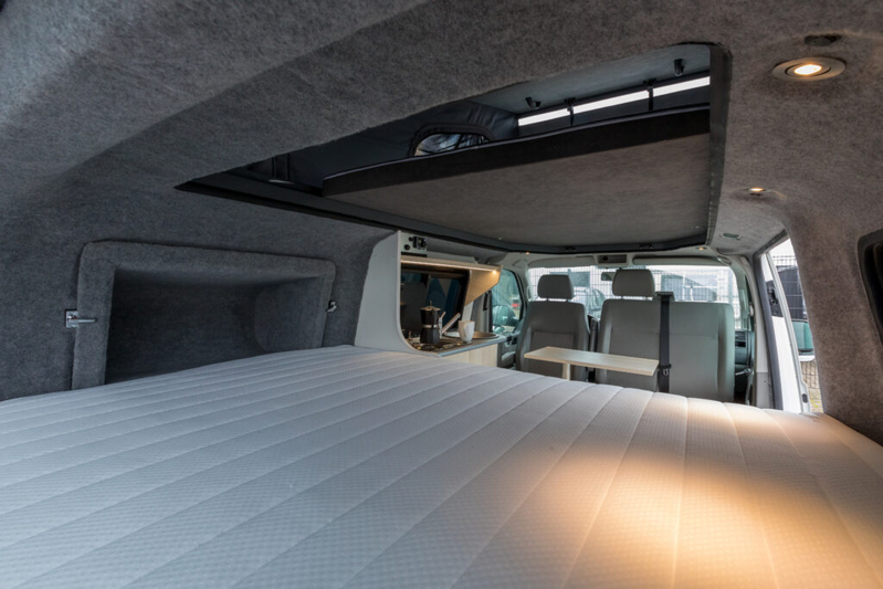 Vast bed detail